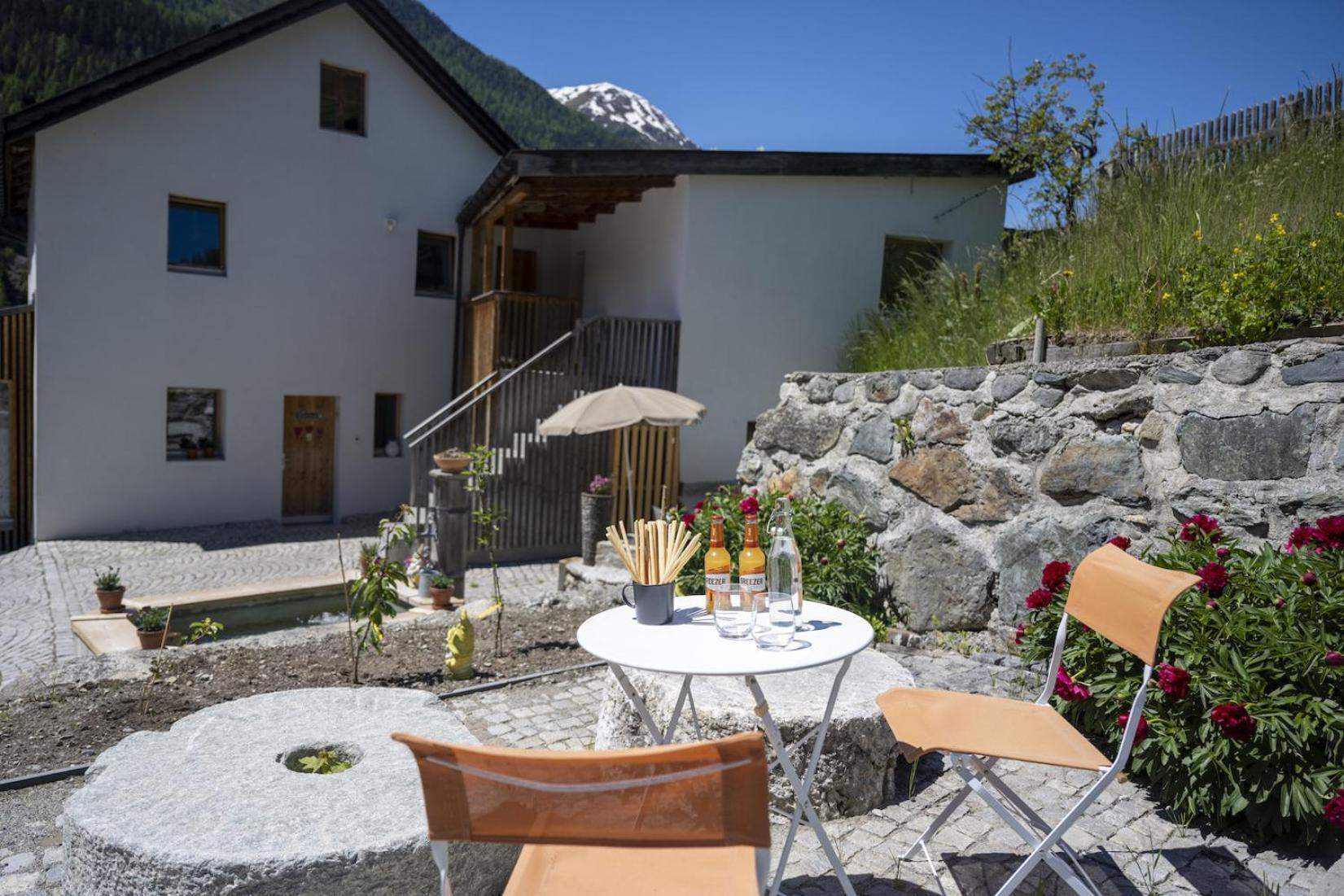 Ferienwohnung Chasa Muglin Ardez Exterior foto